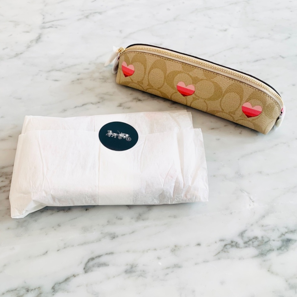 Authentic Coach Pencil Case and Wristlet Set With Signature Canvas Stripe Heart - Picture 6 of 13